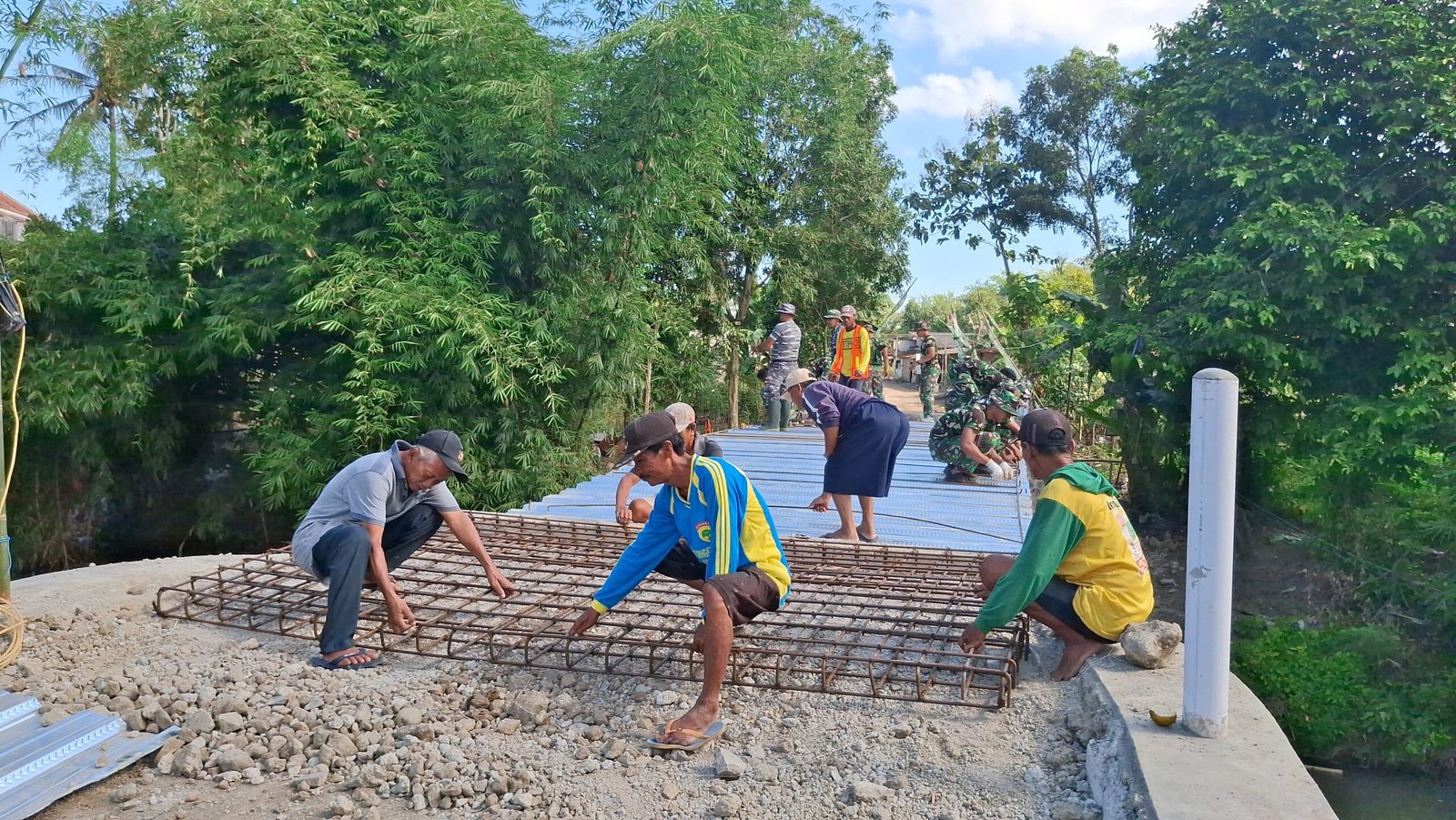 Pembangunan Sasaran Jembatan TMMD 125 Kodim 0825/Banyuwangi Sudah Terlihat di Siliragung