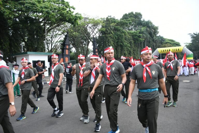Gelora Kemerdekaan, TNI AD Bersama Rakyat Bersatu Semangat Merah Putih