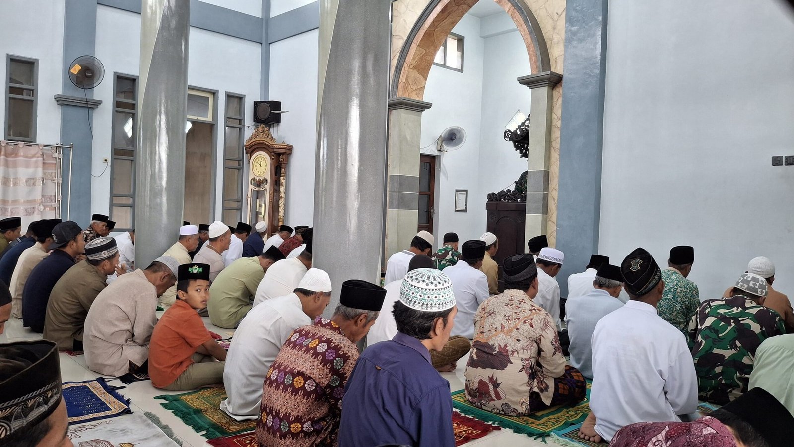 Air Mata Mengalir di Masjid Al Miftahul Huda