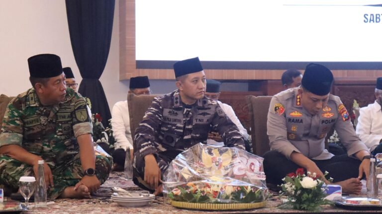 Kasdim 0825/Banyuwangi Hadiri Tasyakuran HUT Ke-80 Kemerdekaan RI