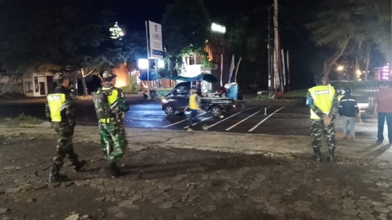 Sinergi TNI dan Banser di Kabat Patroli Malam Wujudkan Rasa Aman Warga