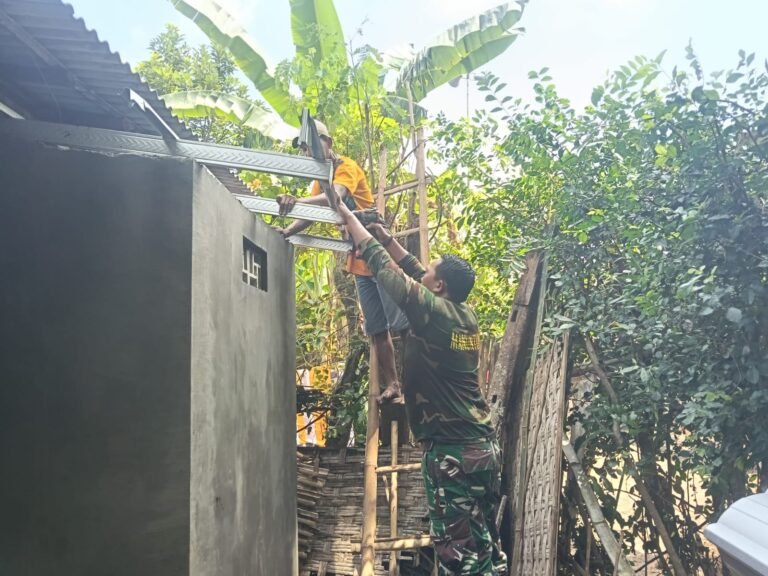 Pembangunan Tangki Septik Individual Milik Ibu Halimah di Dusun Sumur Desa Brabe Capai 85 Persen