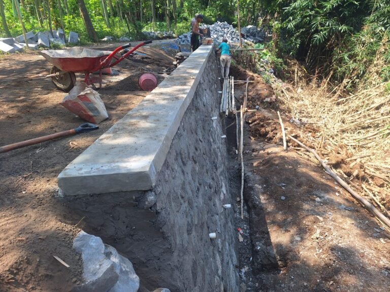 Pembangunan TPT di Desa Brabe Rampung 100 Persen, Warga Lega Tak Khawatir Longsor Lagi*