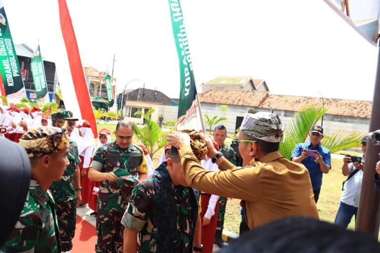 TIm Wasev TMMD ke 128 Disambut Meriah Oleh Semua Lapisan Masyarakat