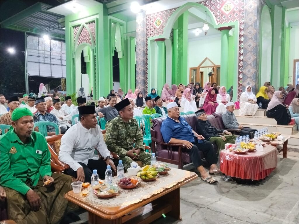 Pererat Silaturahmi dan Jaga Tradisi, Babinsa Wringinagung Hadiri Peringatan Tahun Baru Islam